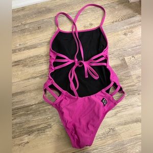 Jolyn swimsuit size 30